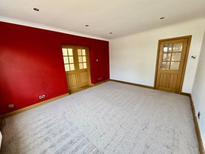 Sitting Room- click for photo gallery
